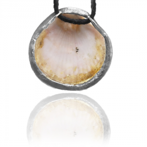 Best Natural Seashell Pendant 92.5 Hallmark Silver India 2021