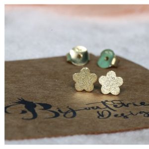 Best Solid Flower Ear Studs 92.5 Hallmark Silver India 2021