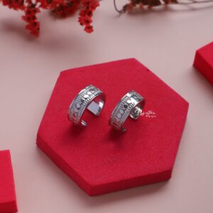 The Classic Toe Rings