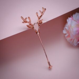 Buck Beauty Brooch