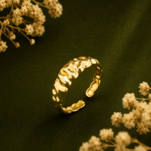 Abstract adjustable ring