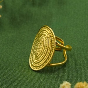 Karys Engraved Oval Statement Ring