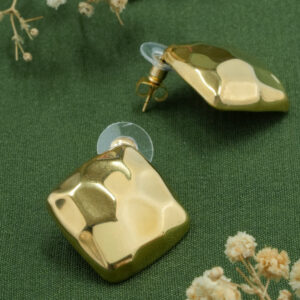 Auréa Sculpted Square Earrings